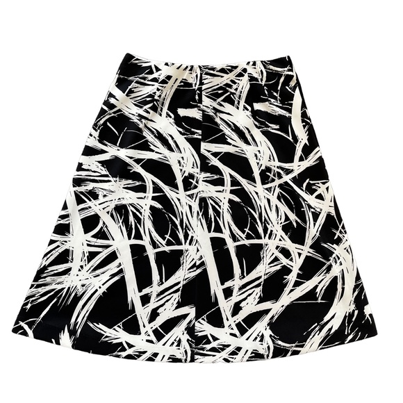 Eci New York Black and White Brushstroke Patterned Full Skirt, Size Small - Picture 2 of 4